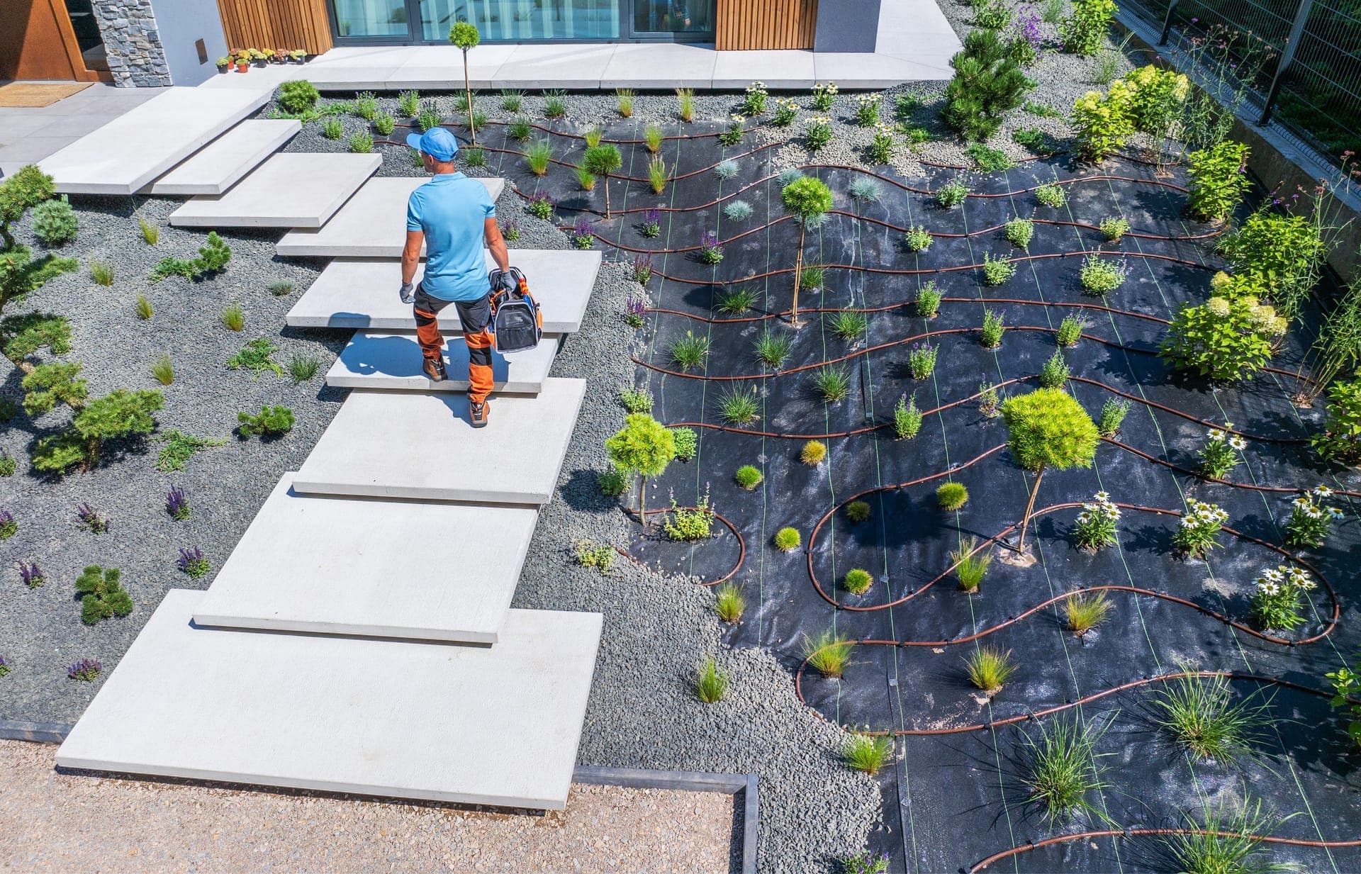 Hardscaping & Outdoor Living